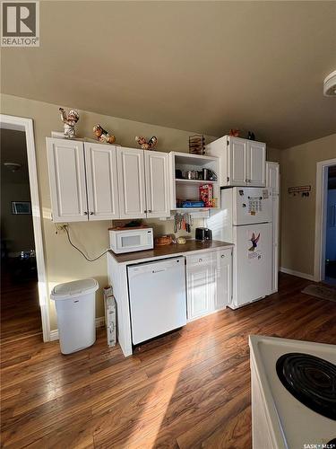 205 Pederson Avenue, Big River, SK - Indoor Photo Showing Kitchen