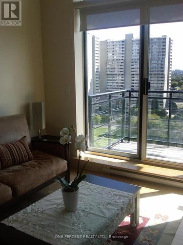 1603 - 95 Bronson Avenue, Ottawa, ON - Indoor