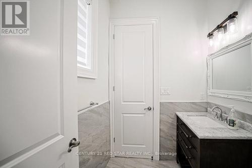 164 Elmhurst Drive, Toronto, ON - Indoor Photo Showing Bathroom