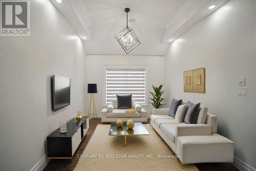 164 Elmhurst Drive, Toronto, ON - Indoor