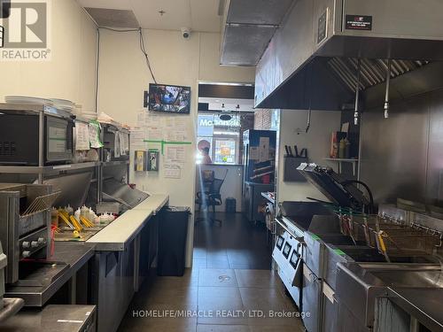 4 - 101 James Snow Parkway N, Milton, ON 