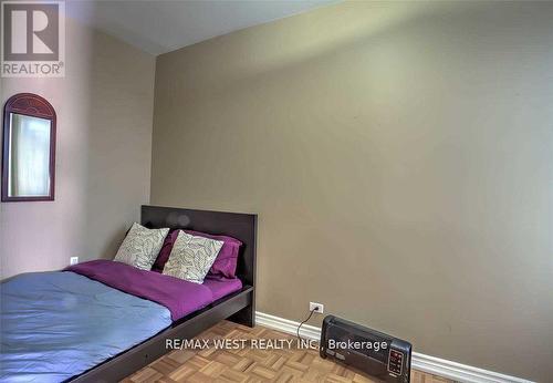 472 Symington Avenue, Toronto, ON - Indoor Photo Showing Bedroom