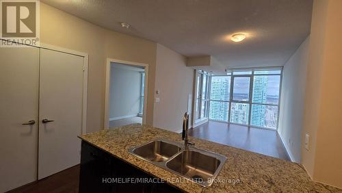 3408 - 4070 Confederation Parkway, Mississauga, ON - Indoor Photo Showing Kitchen With Double Sink