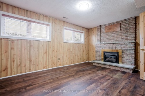 796 Thistle Down Court, Mississauga, ON - Indoor With Fireplace