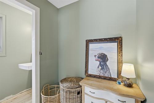 2074 Hampshire Drive, Kamloops, BC - Indoor