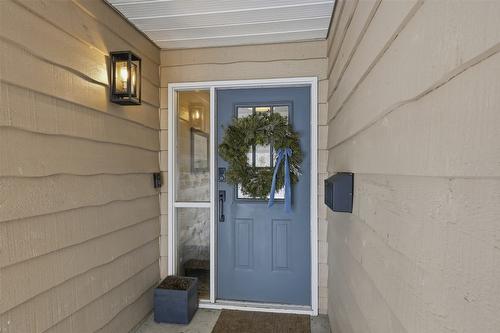 2074 Hampshire Drive, Kamloops, BC - Outdoor With Exterior