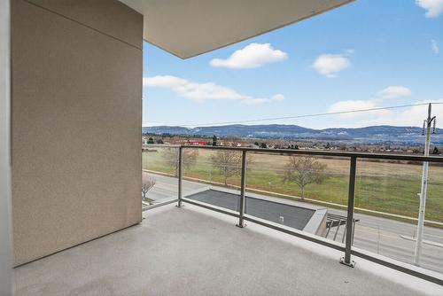 403-2040 Springfield Road, Kelowna, BC - Outdoor With Balcony With View With Exterior