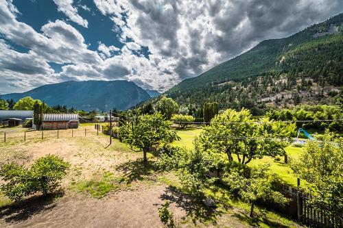 180 Hollywood Crescent, Lillooet, BC - Outdoor With View