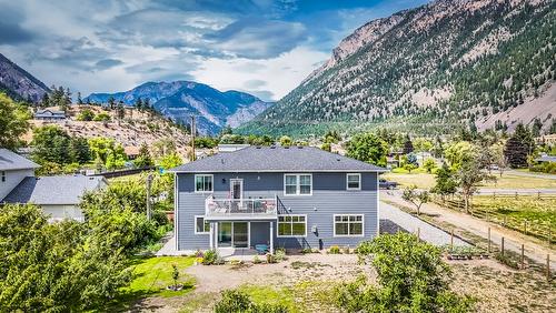 180 Hollywood Crescent, Lillooet, BC - Outdoor