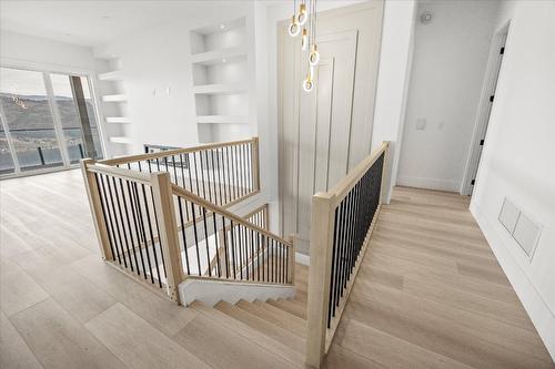 8916 Tavistock Road, Vernon, BC - Indoor Photo Showing Other Room