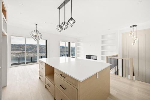 8916 Tavistock Road, Vernon, BC - Indoor Photo Showing Other Room