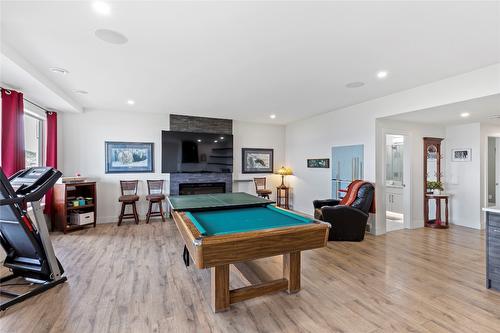 2202 Tramonto Court, Kelowna, BC - Indoor Photo Showing Other Room