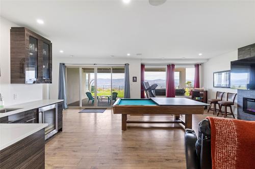 2202 Tramonto Court, Kelowna, BC - Indoor