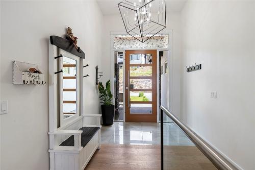 2202 Tramonto Court, Kelowna, BC - Indoor Photo Showing Other Room