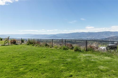 2202 Tramonto Court, Kelowna, BC - Outdoor With View