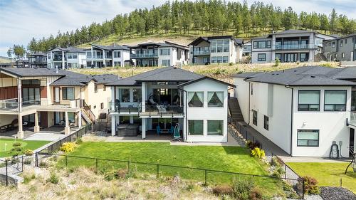 2202 Tramonto Court, Kelowna, BC - Outdoor