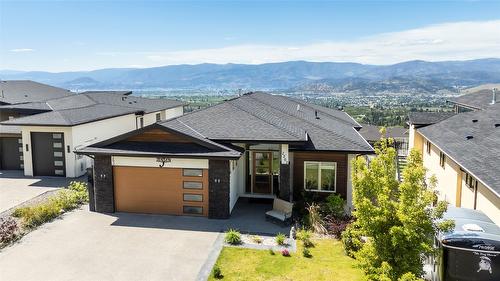 2202 Tramonto Court, Kelowna, BC - Outdoor