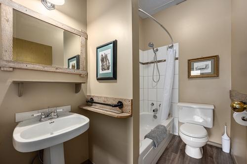 3649 Merritt-Spences Bridge Highway, Merritt, BC 