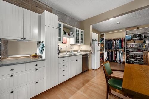 3649 Merritt-Spences Bridge Highway, Merritt, BC 