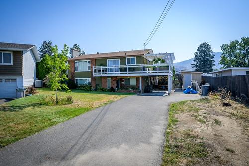 1795 Delnor Crescent, Kamloops, BC - Outdoor With Deck Patio Veranda With Facade