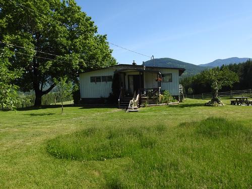 43 Sigalet Road, Lumby, BC - Outdoor