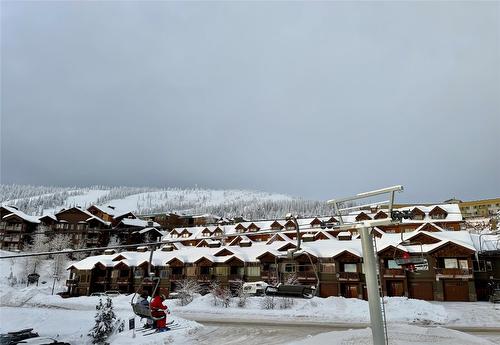 23-165 Kettleview Road, Big White, BC - Outdoor