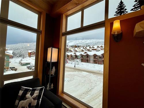 23-165 Kettleview Road, Big White, BC - Indoor Photo Showing Other Room
