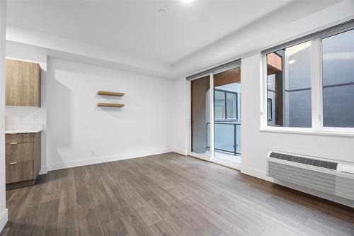 514-444 St Paul Street, Kamloops, BC - Indoor Photo Showing Other Room