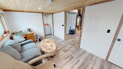 424 Briar Avenue, Cranbrook, BC - Indoor