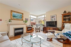 105-1035 Sutlej St  Victoria, BC V8V 2V9