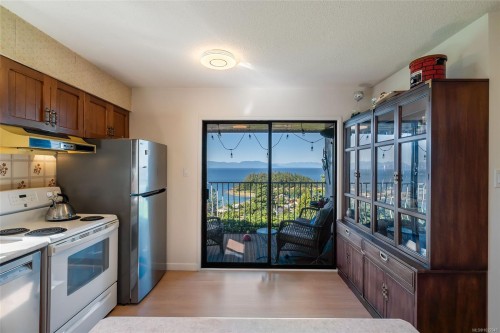 3796 Sundown Dr, Nanaimo, BC 