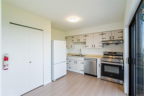 3796 Sundown Dr, Nanaimo, BC 