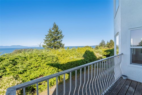 3796 Sundown Dr, Nanaimo, BC 