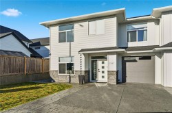 3367 Skinner Rd  Duncan, BC V9L 4V4