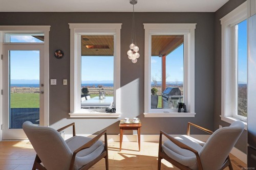 300 Connemara Rd, Comox, BC 