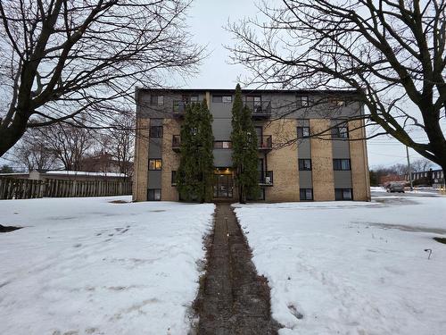 Façade - 1-2265 Av. Auguste, Brossard, QC - Outdoor