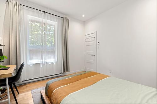 Primary bedroom - 1853 Rue Wolfe, Montréal (Ville-Marie), QC - Indoor Photo Showing Bedroom