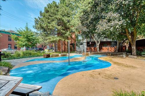 Exterior - 1853 Rue Wolfe, Montréal (Ville-Marie), QC - Outdoor With In Ground Pool With Backyard