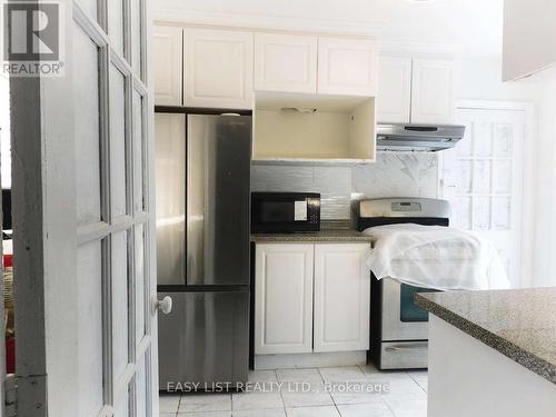 3 Ardell Avenue, Toronto, ON - Indoor Photo Showing Kitchen