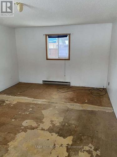 106 Quebec Street, Schreiber, ON 