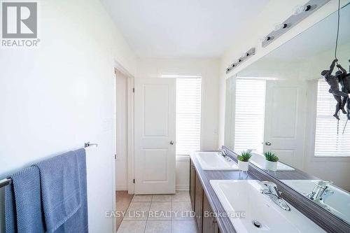 49 Prince William Boulevard, Clarington, ON - Indoor Photo Showing Bathroom