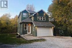 A - 274 DOUGLAS ROAD Richmond Hill, ON L4E 3H7