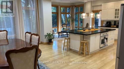 98 Burbank Drive, Toronto, ON - Indoor