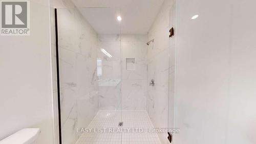 6 Kay Crescent, Guelph, ON - Indoor Photo Showing Bathroom
