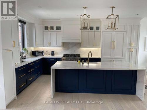 6 Devonridge Crescent, Toronto, ON - Indoor Photo Showing Kitchen With Upgraded Kitchen