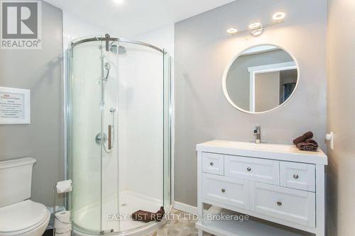 1826 Canaan Road, Ottawa, ON - Indoor Photo Showing Bathroom
