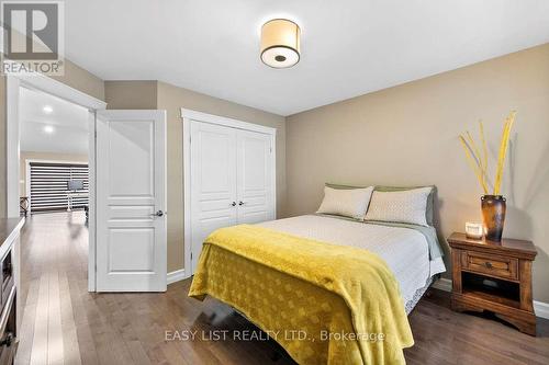 1160 Alliance Street, Lasalle, ON - Indoor Photo Showing Bedroom