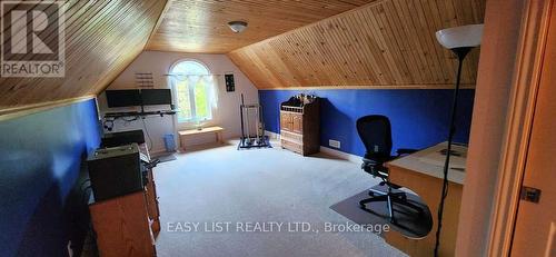 110 Monck Square, Laurentian Hills, ON - Indoor