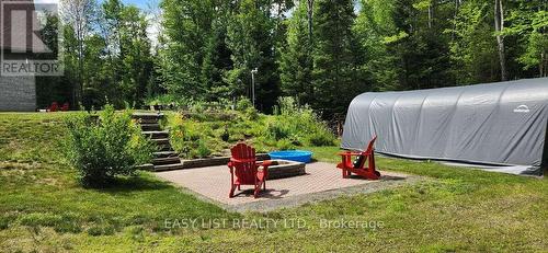 110 Monck Square, Laurentian Hills, ON - Outdoor