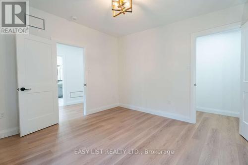 14 Eagle Road, Tiny, ON - Indoor Photo Showing Other Room